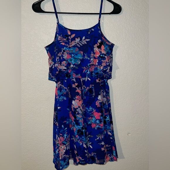 XHILATATION FLORAL SUMMER DRESS- SIZE SMALL- NWOT - Picture 2 of 10